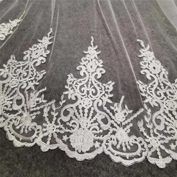 Single Tier Cathedral Wedding Veil with Embroidered Floral Lace Appliques 11.5' - Picture 3 of 6